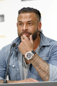 Pressekonferenz zum Charity-Event 'Duell der Maschinen' in Köln
