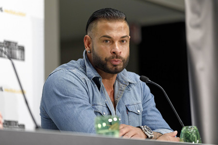 Pressekonferenz zum Charity-Event 'Duell der Maschinen' in Köln