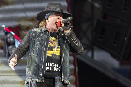 Konzert von AC/DC feat. Axl Rose in Hamburg