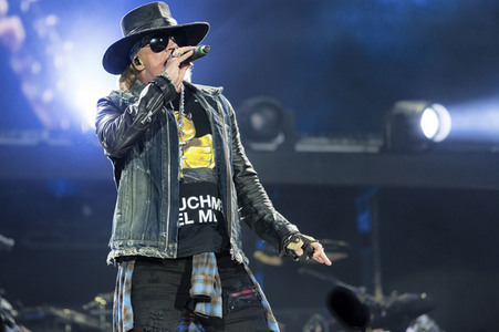 Konzert von AC/DC feat. Axl Rose in Hamburg