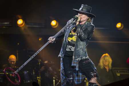 Konzert von AC/DC feat. Axl Rose in Hamburg