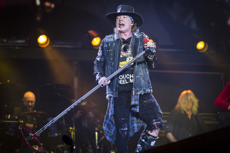 Konzert von AC/DC feat. Axl Rose in Hamburg
