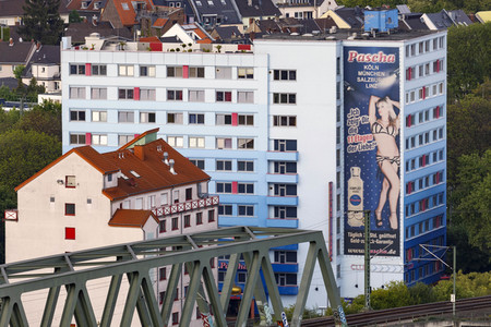 Symbolfoto Laufhaus Pascha