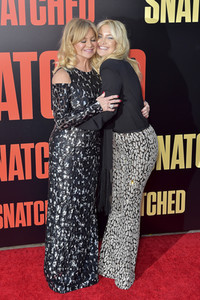 Filmpremiere 'Mädelstrip' in Westwood