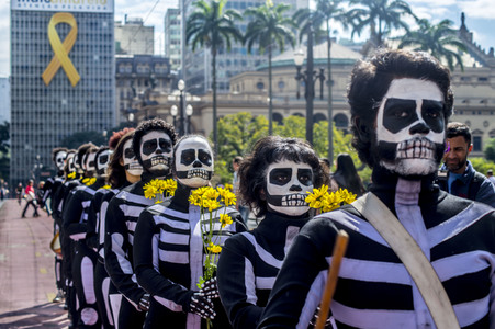 Demonstration gegen Sparmaßnahmen im Kulturbereich in Sao Paulo