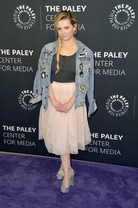 TV-Film Premiere 'Dirty Dancing' in Beverly Hills