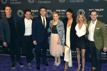 TV-Film Premiere 'Dirty Dancing' in Beverly Hills