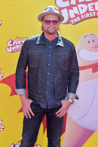Filmpremiere 'Captain Underpants: The First Epic Movie' in Westwood