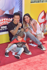 Filmpremiere 'Captain Underpants: The First Epic Movie' in Westwood