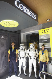 Briefmarkenpräsentation zu 40 Jahre Star Wars in Madrid
