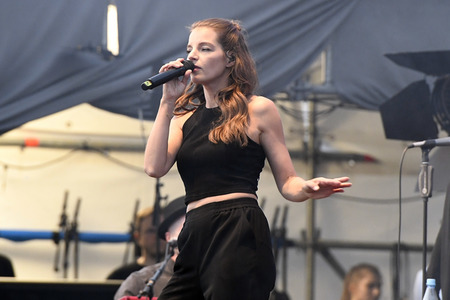 Yvonne Catterfeld live beim 36. Deutschen Evangelischen Kirchentag in Berlin