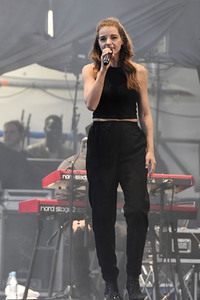 Yvonne Catterfeld live beim 36. Deutschen Evangelischen Kirchentag in Berlin