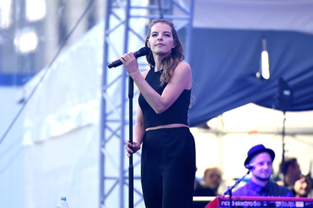 Yvonne Catterfeld live beim 36. Deutschen Evangelischen Kirchentag in Berlin