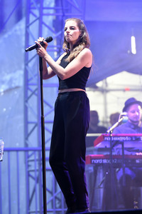 Yvonne Catterfeld live beim 36. Deutschen Evangelischen Kirchentag in Berlin