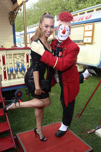 Gala-Premiere des Circus Roncalli in Hamburg