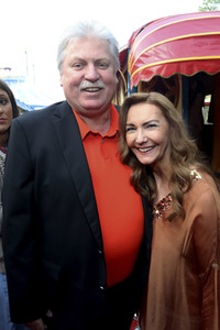 Gala-Premiere des Circus Roncalli in Hamburg
