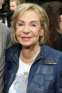 Gala-Premiere des Circus Roncalli in Hamburg