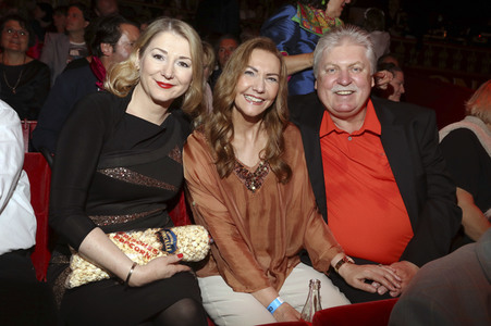 Gala-Premiere des Circus Roncalli in Hamburg