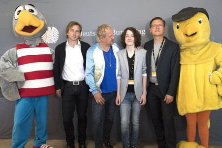 Filmpremiere 'Applaus für Felix - Ein Tag im Bundestag' in Erfurt