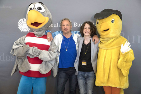 Filmpremiere 'Applaus für Felix - Ein Tag im Bundestag' in Erfurt