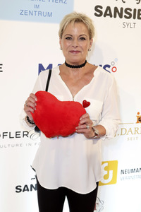 Charity-Gala 'Das kleine Herz im Zentrum' in Hamburg
