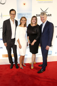 Charity-Gala 'Das kleine Herz im Zentrum' in Hamburg