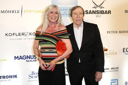 Charity-Gala 'Das kleine Herz im Zentrum' in Hamburg