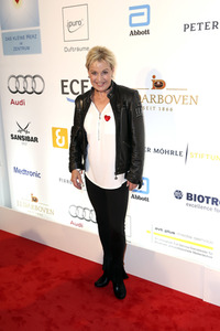 Charity-Gala 'Das kleine Herz im Zentrum' in Hamburg