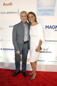 Charity-Gala 'Das kleine Herz im Zentrum' in Hamburg