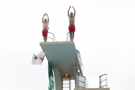 Wassersprung-Show 'Sprung meines Lebens' in Halle