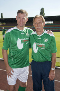 Fußballspiel FC Bundestag vs. FC Diabetologie in Berlin