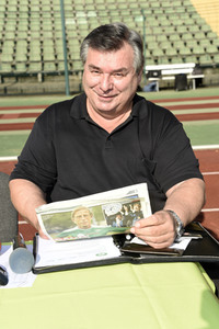 Fußballspiel FC Bundestag vs. FC Diabetologie in Berlin