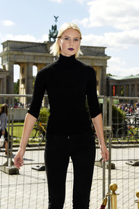 Anja Gockel Fashion Show auf der Mercedes-Benz Fashion Week Berlin Spring/Summer 2018