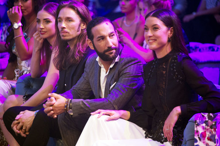'Luz de la Luna' Fashion Show von Guido Maria Kretschmer auf der Berlin Fashion Week Spring/Summer 2018