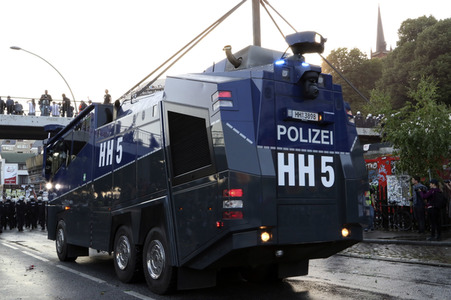 'G20 Welcome to Hell' Demo in Hamburg