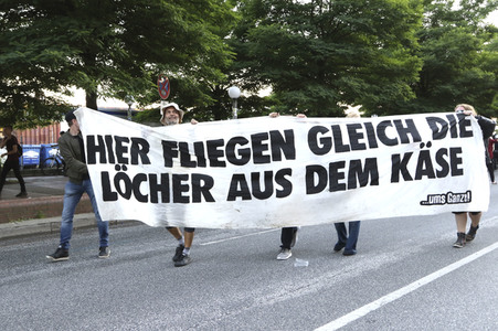 'G20 Welcome to Hell' Demo in Hamburg