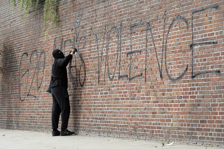 '#BlockG20 – colour the red zone!' Demonstration in Hamburg