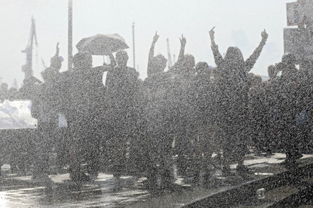 '#BlockG20 – colour the red zone!' Demonstration in Hamburg