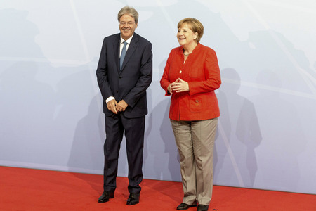 Begrüßung der G20-Gipfel Teilnehmer in Hamburg