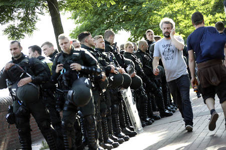 'G20 Welcome to Hell' Demo in Hamburg