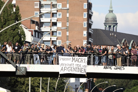'G20 Welcome to Hell' Demo in Hamburg