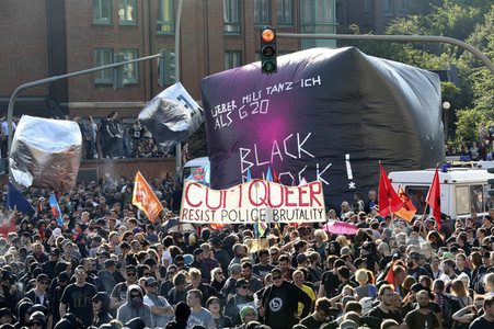 'G20 Welcome to Hell' Demo in Hamburg