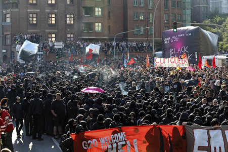 'G20 Welcome to Hell' Demo in Hamburg