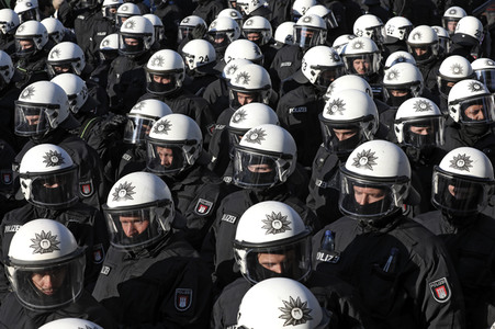 'G20 Welcome to Hell' Demo in Hamburg