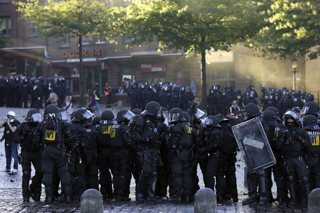 'G20 Welcome to Hell' Demo in Hamburg