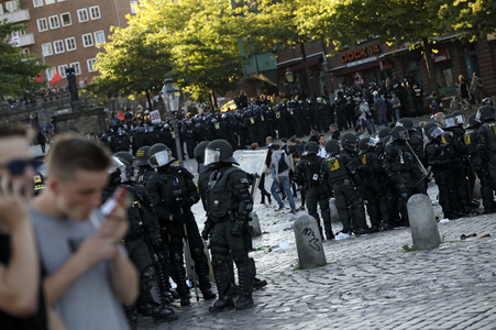 'G20 Welcome to Hell' Demo in Hamburg