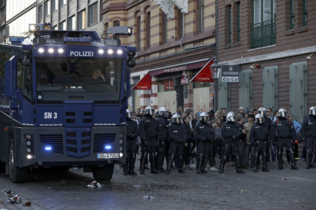 'G20 Welcome to Hell' Demo in Hamburg