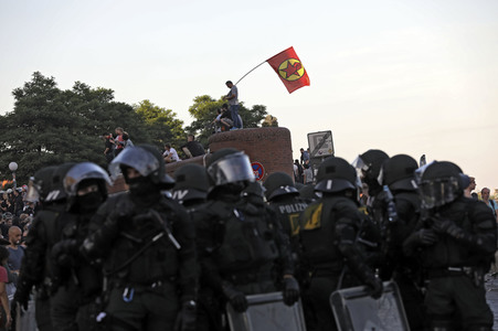 'G20 Welcome to Hell' Demo in Hamburg