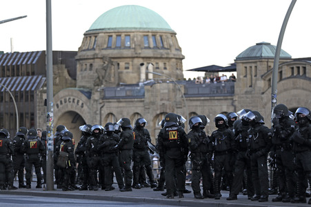 'G20 Welcome to Hell' Demo in Hamburg