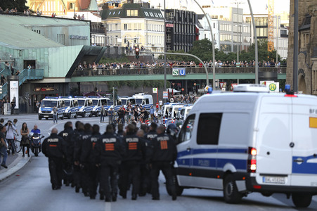 'G20 Welcome to Hell' Demo in Hamburg